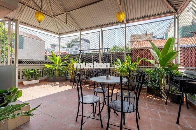 Nhà nguyên căn riêng biệt - Nội thất cao cấp