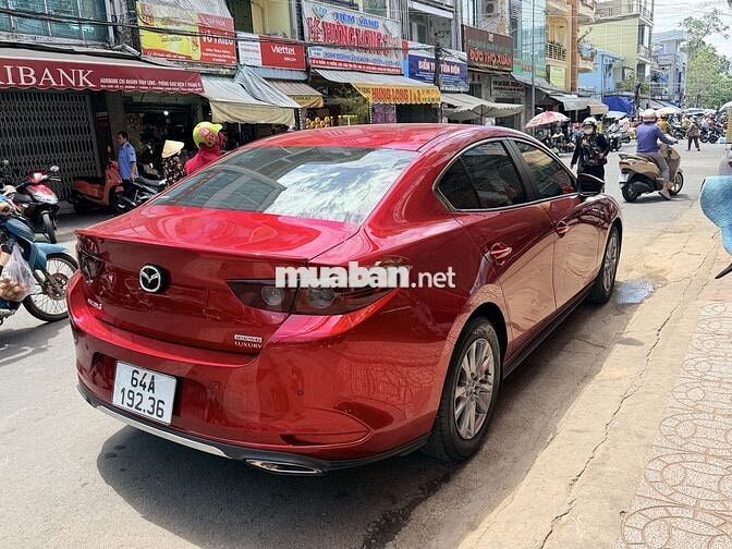 Mazda 3 Luxury 2024 Đỏ 18.000 km