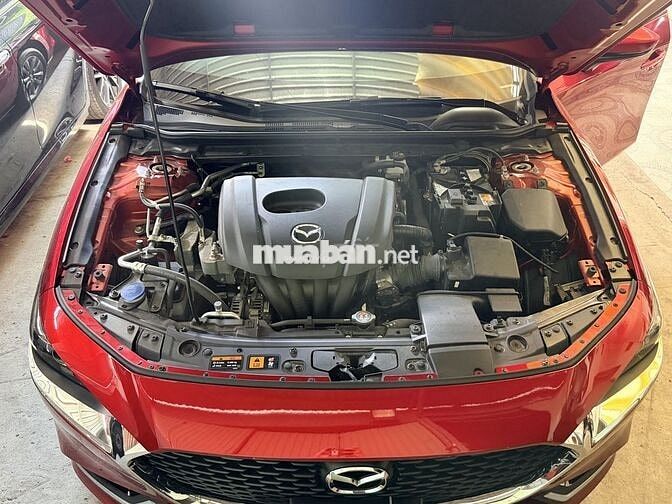 Mazda 3 Luxury 2024 Đỏ 18.000 km