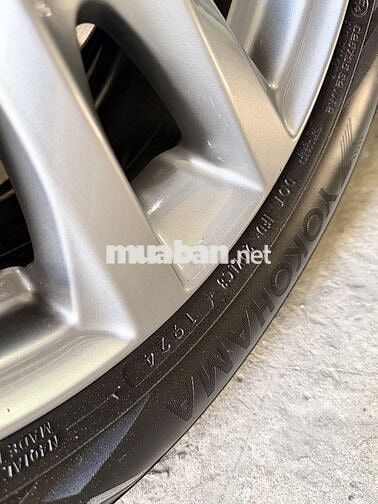 Mazda 3 Luxury 2024 Đỏ 18.000 km