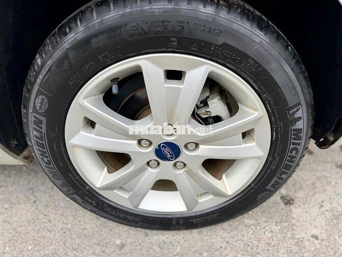 Ford Focus 2013 Titanium 2.0 AT - 89000 km