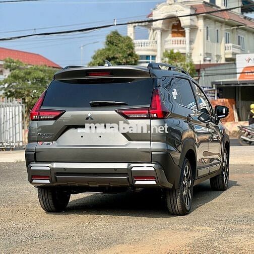 Xpander Cross MY26 Nâu - Sẵn xe giao ngay