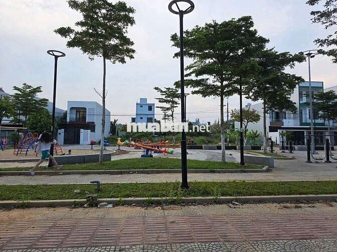 Đất đẹp đường 5.5m dân cư đông vui gần Võ Chí Công Công