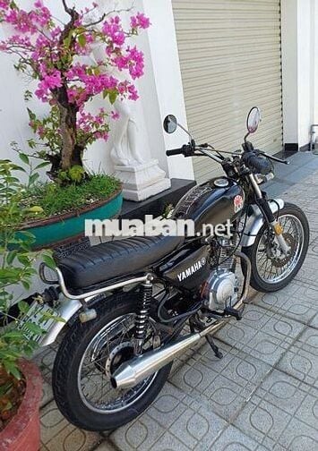Yamaha YB125 Đen Tracker