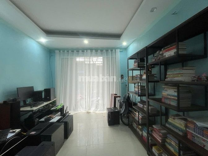 Bán nhà 02 tầng đối diện Bệnh viện Đa khoa Thanh Xuân