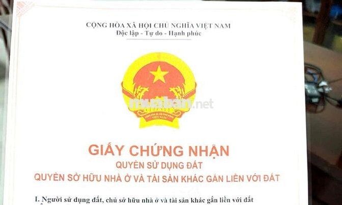 Mặt bằng, nhà nguyên căn 6x40 , nga 3 Hoàng văn thụ và Ngô Mây