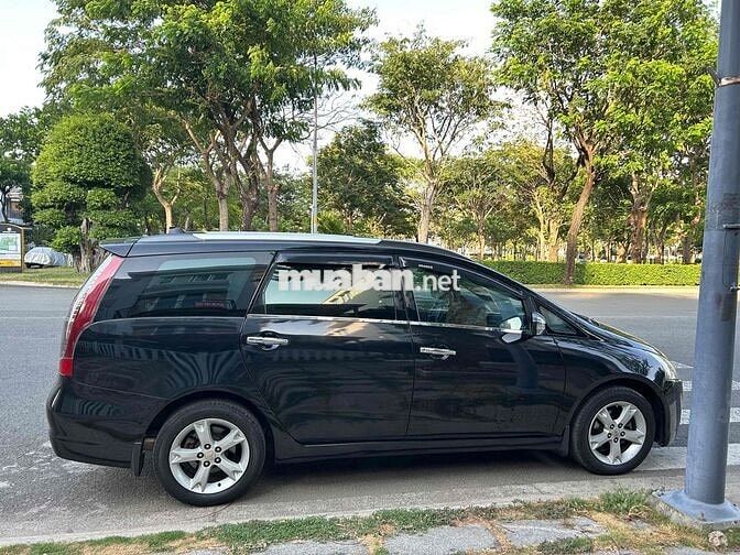 Mitsubishi Grandis 2008 Đen