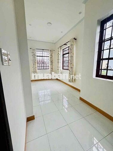 CHO THUÊ BIỆT THỰ 2 LẦU - SẴN NỘI THẤT - KDC CTY 8 - TP. CẦN THƠ