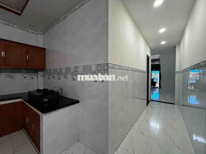 NGUYÊN CĂN 1 TRỆT 1 LẦU 3 PHÒNG NGỦ KẾ BÊN AEON TÂN PHÚ