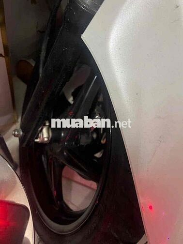 Honda SH 150i Trắng chính chủ