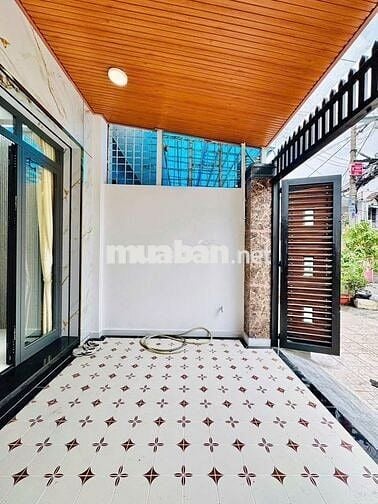 BÁN NHÀ MỚI XÂY - HẺM XE HƠI 8M ĐỐI DIỆN EMART GÒ VẤP - ĐI BỘ 2P TỚI