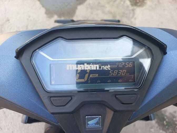 Honda Vario 150 2021 5000 km Xám đen