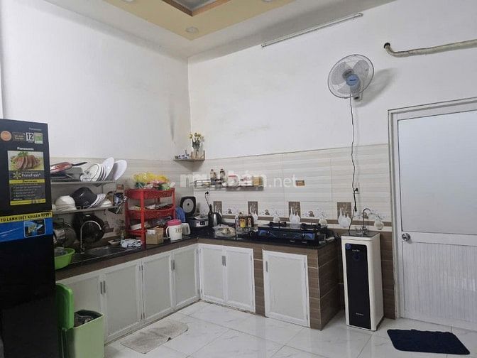 Bán nhà 1 trệt, 1 lầu, đg Ô tô, rộng 4m, nhỉnh 4 tỷ, gần L.Th.Hà