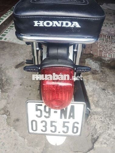 Honda Cub 50cc màu Trắng