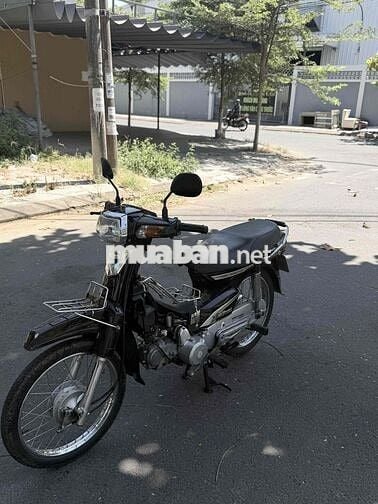 Honda Dream màu Nâu