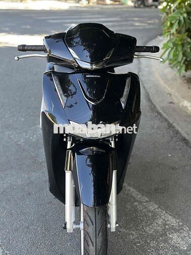 Honda SH 125i Đen Bóng