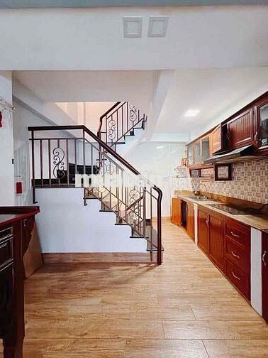 Siêu phẩm MT Đ.số xe hơi đậu cửa, ngay Vĩnh hội, khánh hội, Tôn Đản.