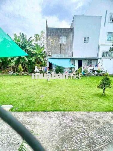 Nhà Trệt 2 lầu 3pn Mới Giáp Khu Nam Long