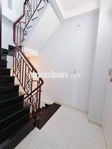 Siêu phẩm MT Đ.số xe hơi đậu cửa, ngay Vĩnh hội, khánh hội, Tôn Đản.