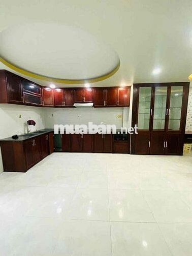 Nhà Trệt 2 lầu 3pn Mới Giáp Khu Nam Long