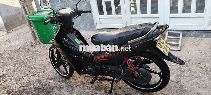 Yamaha Sirius màu Đen