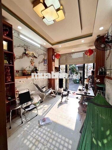 BÁN NHÀ  2 MẶT TIỀN HẺM XE HƠI - SÁT ĐƯỜNG BỜ KÊNH THAM LƯƠNG