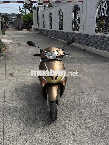 Honda Lead màu Nâu