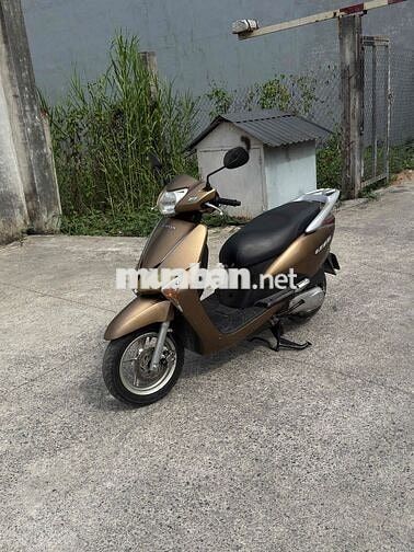 Honda Lead màu Nâu
