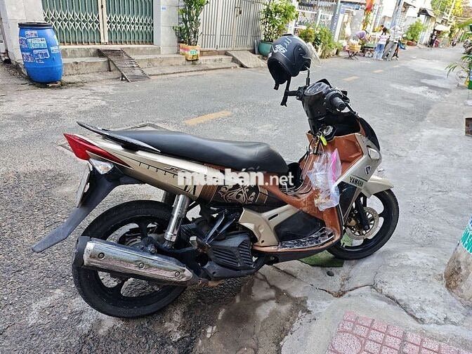 Yamaha Nouvo 4 Nâu, Vàng đồng