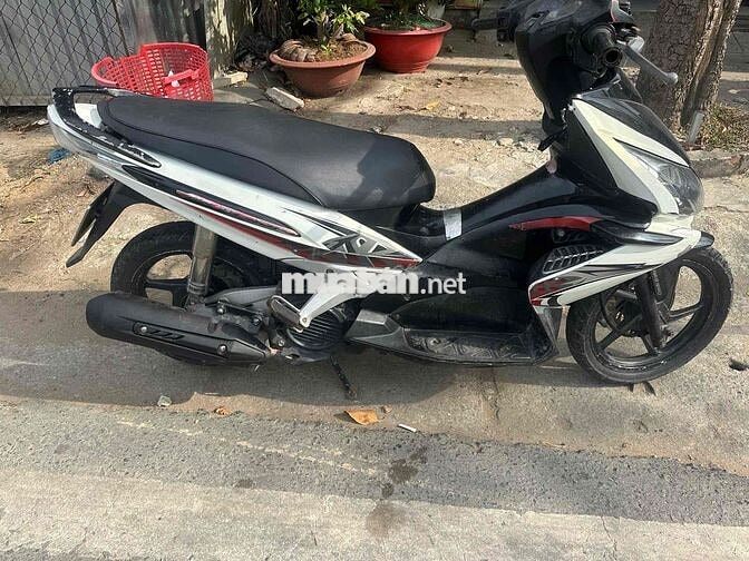 Honda Air Blade Trắng đen úp thái biển 59