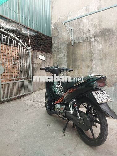 Yamaha Sirius màu Đen