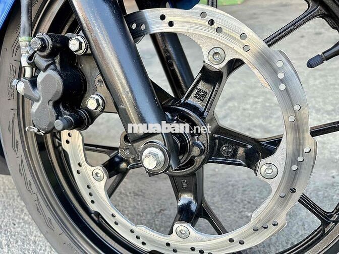 Suzuki GSX150i Xanh Côn tay