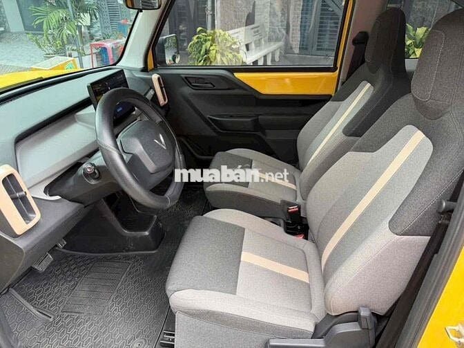Xe điện VinFast VF3 2025 Vàng chính chủ