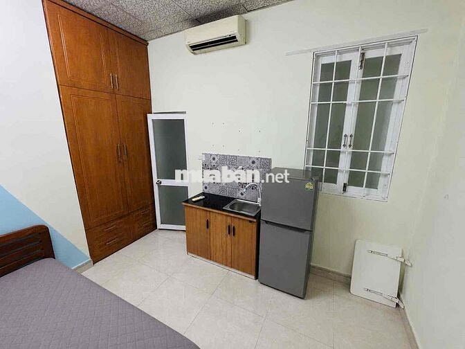 PHÒNG STUDIO FULL NỘI THẤT - NGAY LÊ VĂN SỸ
