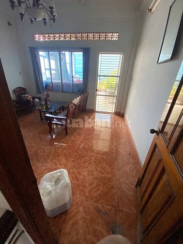 Nhà nguyên căn 4 tầng mặt tiền Lê Hoàng Phái Gò Vấp DTSD 489m2