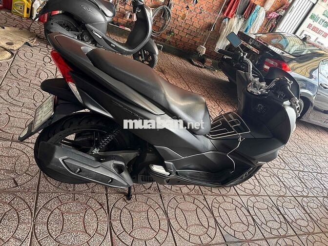 Honda PCX màu Đen