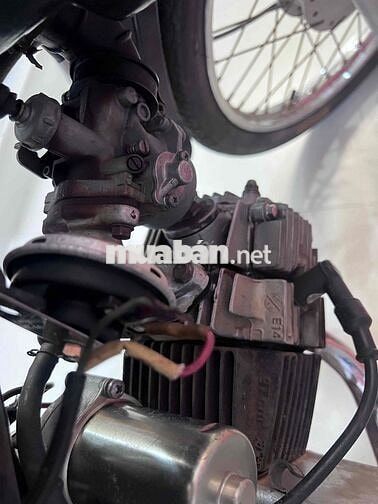 Honda Dream Thái màu Nâu