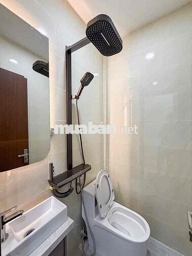 Chỉ 2Tỷ800 - VẠN KIẾP, BÌNH THẠNH  • Diện tích: ~18m² (3 x 6m)  • Kết