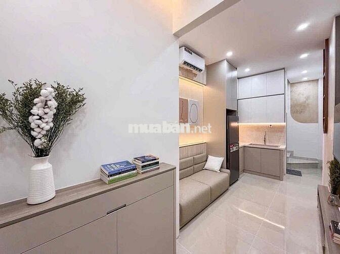 Chỉ 2Tỷ800 - VẠN KIẾP, BÌNH THẠNH  • Diện tích: ~18m² (3 x 6m)  • Kết