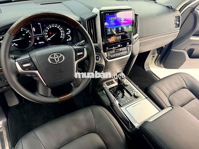 Toyota Land Cruiser VX 2017 45.000 km