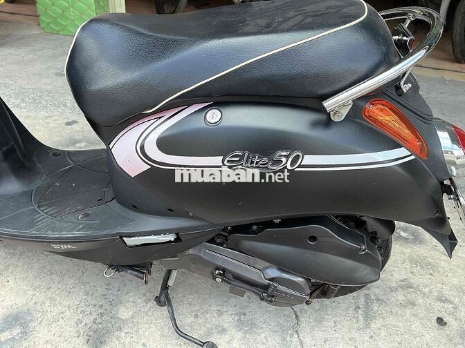 SYM Elite 50cc màu Đen