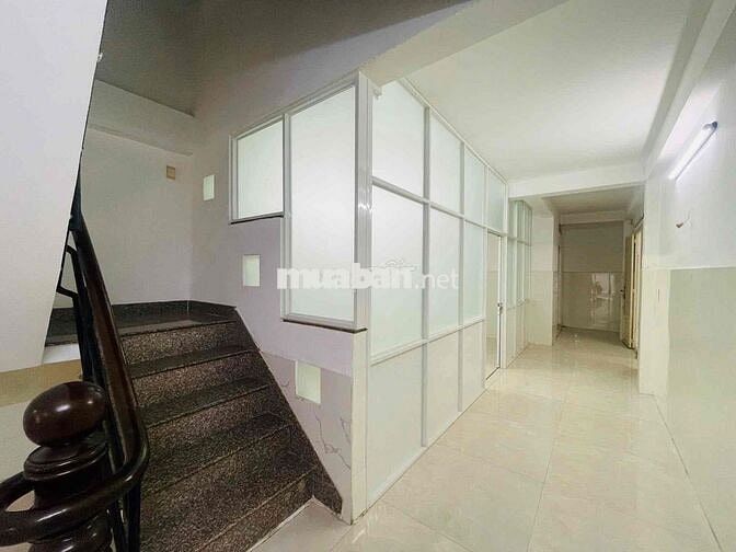 GẦN VẠN PHÚC NHÀ 3PN 2WC CÓ PN DƯỚI TRỆT Ở GIA ĐÌNH KD ONLINE