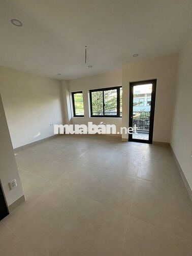 CHO THUÊ NHÀ PHỐ VALORA MIZUKI PARK 4PN 5WC giá 18 tr/tháng