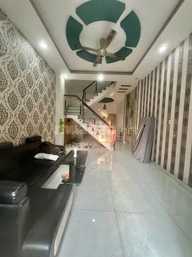 Cho thuê căn góc hẻm xe hơi đường Nguyễn Thị Định Q2