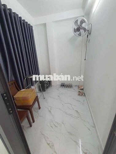 Cho Thuê Nhà Nguyên Căn Bà Hạt Quận 10 30M2 4 Tầng 4 PN - 12 Triệu