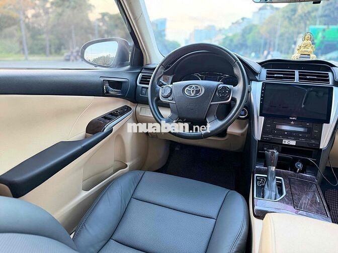 TOYOTA CAMRY 2.0E  2017 XE GIA ĐÌNH CÒN MỚI ĐẸP