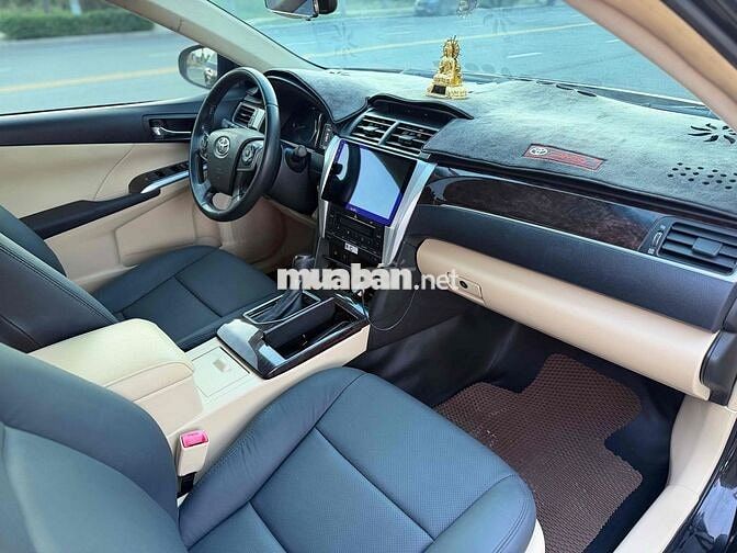 TOYOTA CAMRY 2.0E  2017 XE GIA ĐÌNH CÒN MỚI ĐẸP