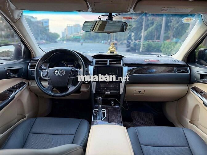 TOYOTA CAMRY 2.0E  2017 XE GIA ĐÌNH CÒN MỚI ĐẸP
