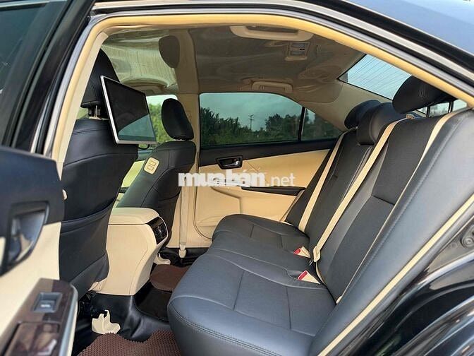 TOYOTA CAMRY 2.0E  2017 XE GIA ĐÌNH CÒN MỚI ĐẸP