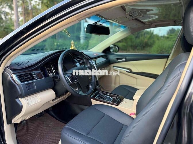 TOYOTA CAMRY 2.0E  2017 XE GIA ĐÌNH CÒN MỚI ĐẸP